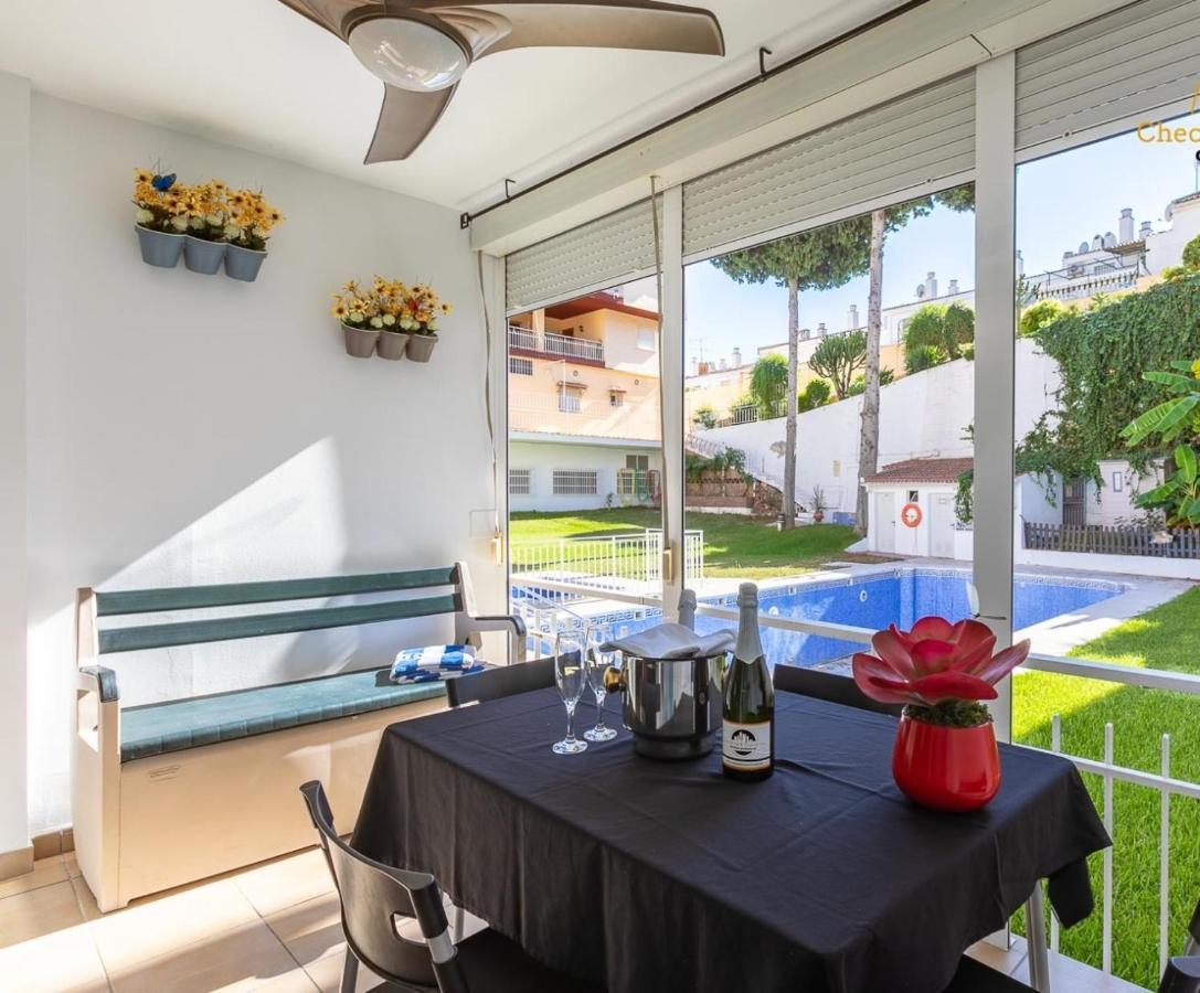 Apartamento El Oasis Vip-Торремолінос Екстер'єр фото